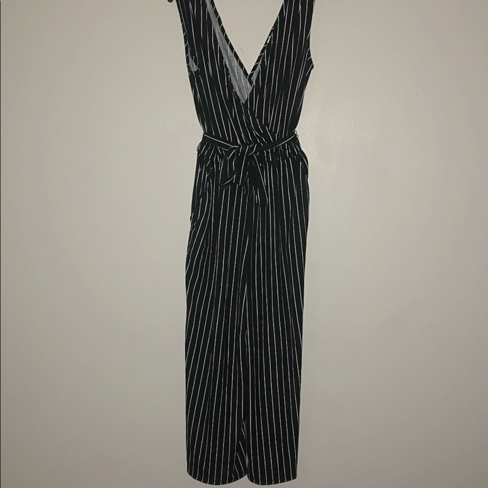 Wide leg jumpsuit